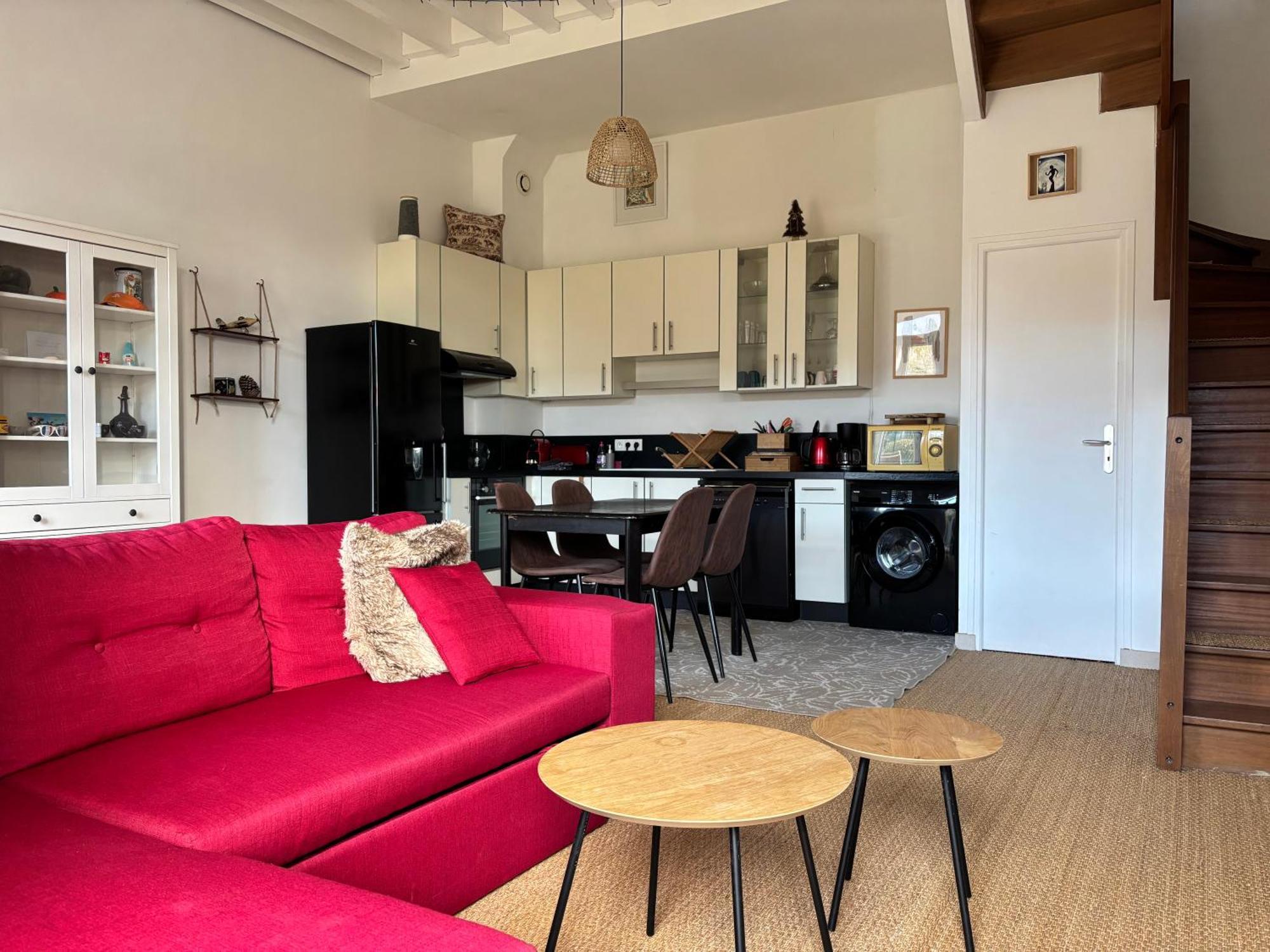 Les Douves Duplex 5 Personnes Lumineux Avec Jardin Et Terrasse Amenagee , Vue Sur Chateau A 5Mn De La Mer, Proche Omaha Beach Et Bayeux Commes Exterior photo