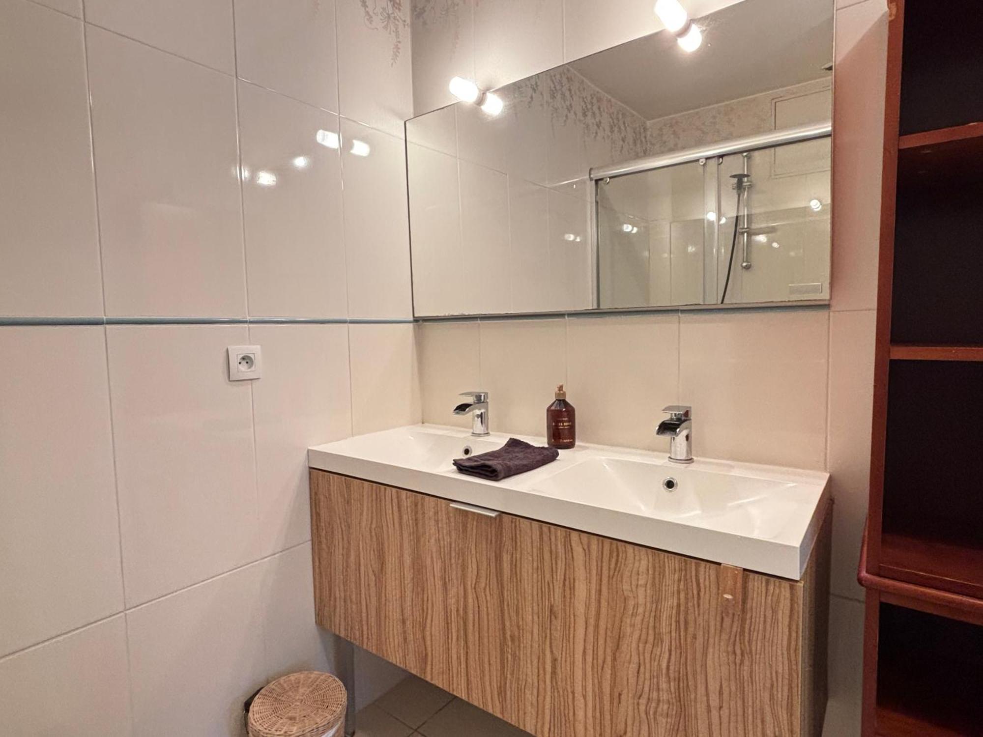 Les Douves Duplex 5 Personnes Lumineux Avec Jardin Et Terrasse Amenagee , Vue Sur Chateau A 5Mn De La Mer, Proche Omaha Beach Et Bayeux Commes Exterior photo